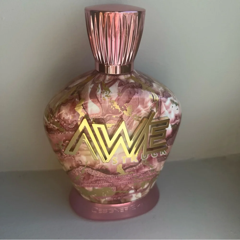 Designer Skin Awestruck Enhanced 65X Invincible Bronzer Tanning Lotion. - Picture 1 of 2